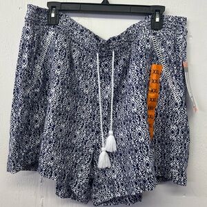 Briggs  New York Women's Linen Blend Pull-On Summer Shorts